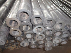 16Mn材質(zhì)化肥專用無縫管